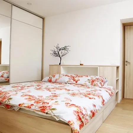 شقة Zaza - & Style - King Bed, Modern, Parking *