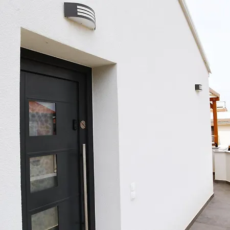 Zaza - & Style - King Bed, Modern, Parking * Privlaka (Zadar)
