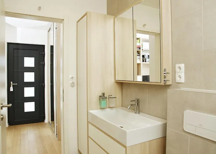 Zaza - & Style - King Bed, Modern, Parking 公寓