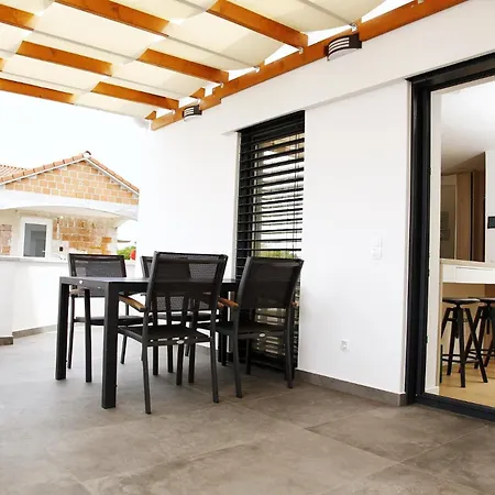 Appartement Zaza - & Style - King Bed, Modern, Parking Privlaka (Zadar)